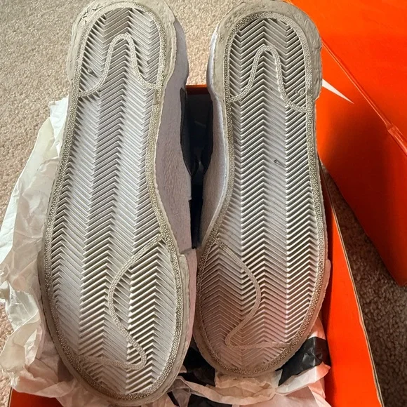 Nike Blazer Low sacai Iron Grey, size 5 (women’s 6.5). Excellent condition - Picture 4 of 8